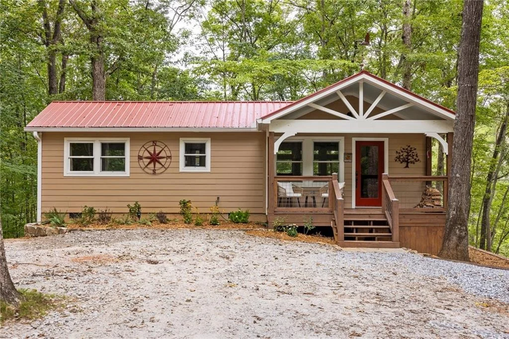 Photo of 6592 Huckleberry Lane