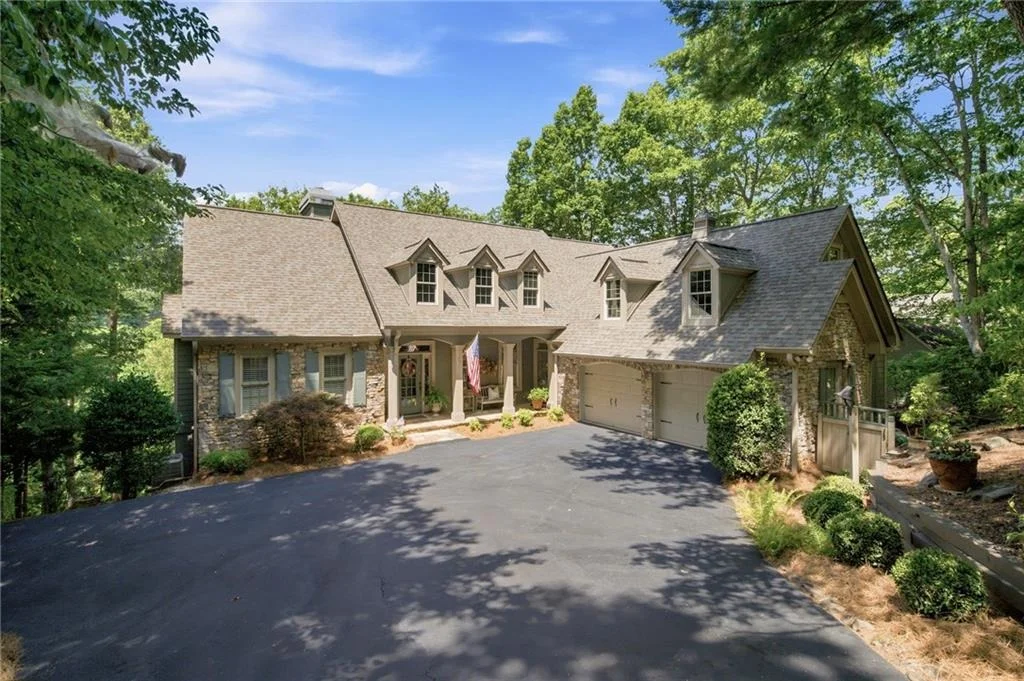 Photo of 712 Wedgewood Drive