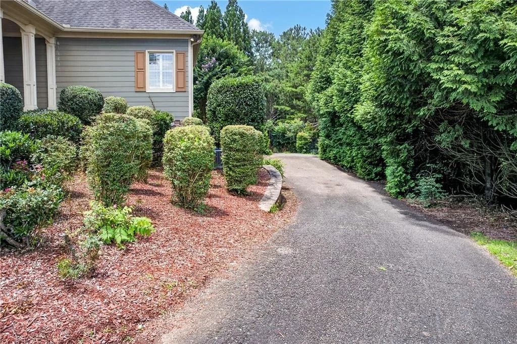 Photo of 514 Ridgemont Drive
