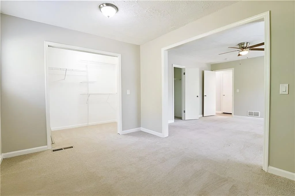 Photo of 2651 Pine Log Way