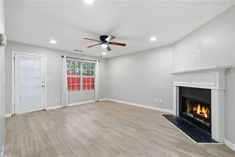 Photo of 3301 Pine Grove Circle SE