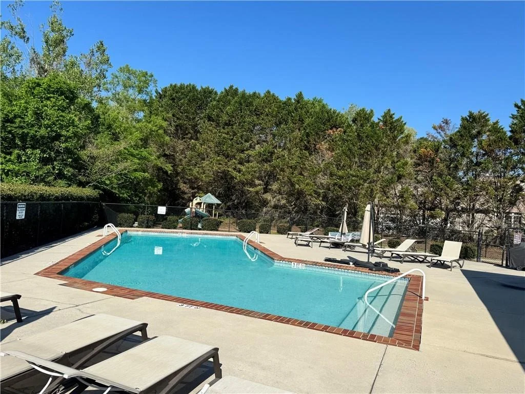Photo of 203 Laurel Creek Road SE