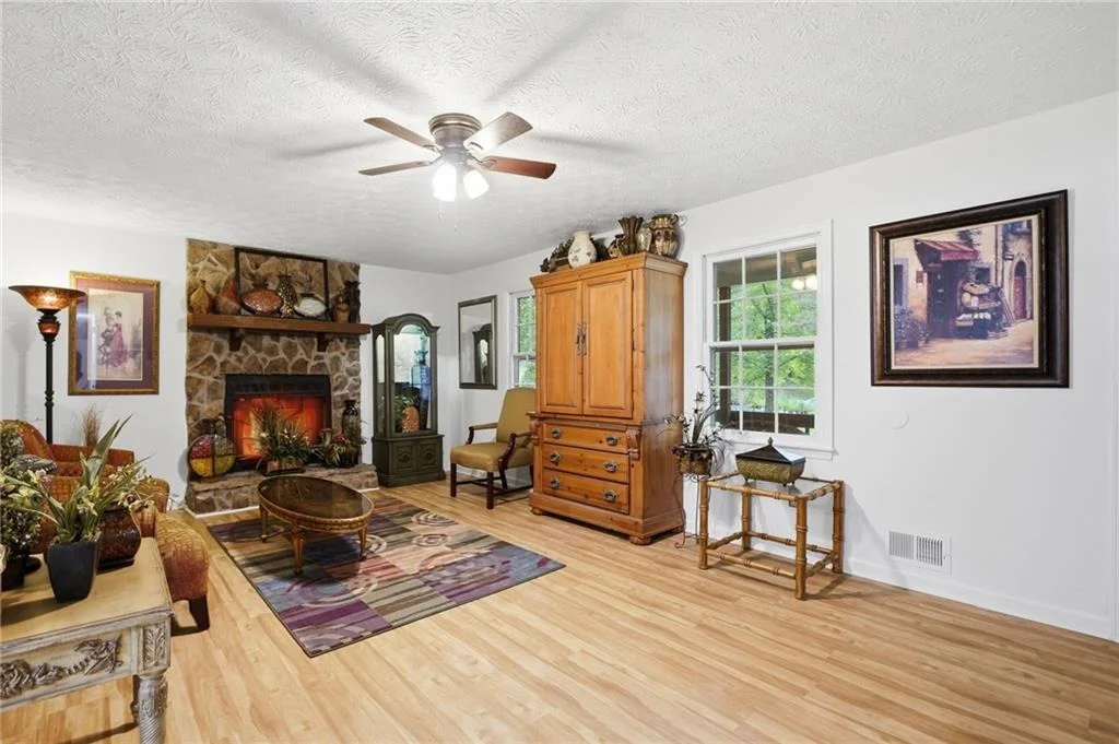 Photo of 332 Pine Acres Drive