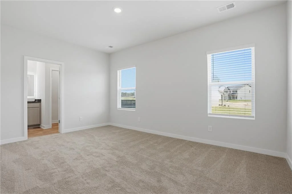 Photo of 360 Jarrett Street