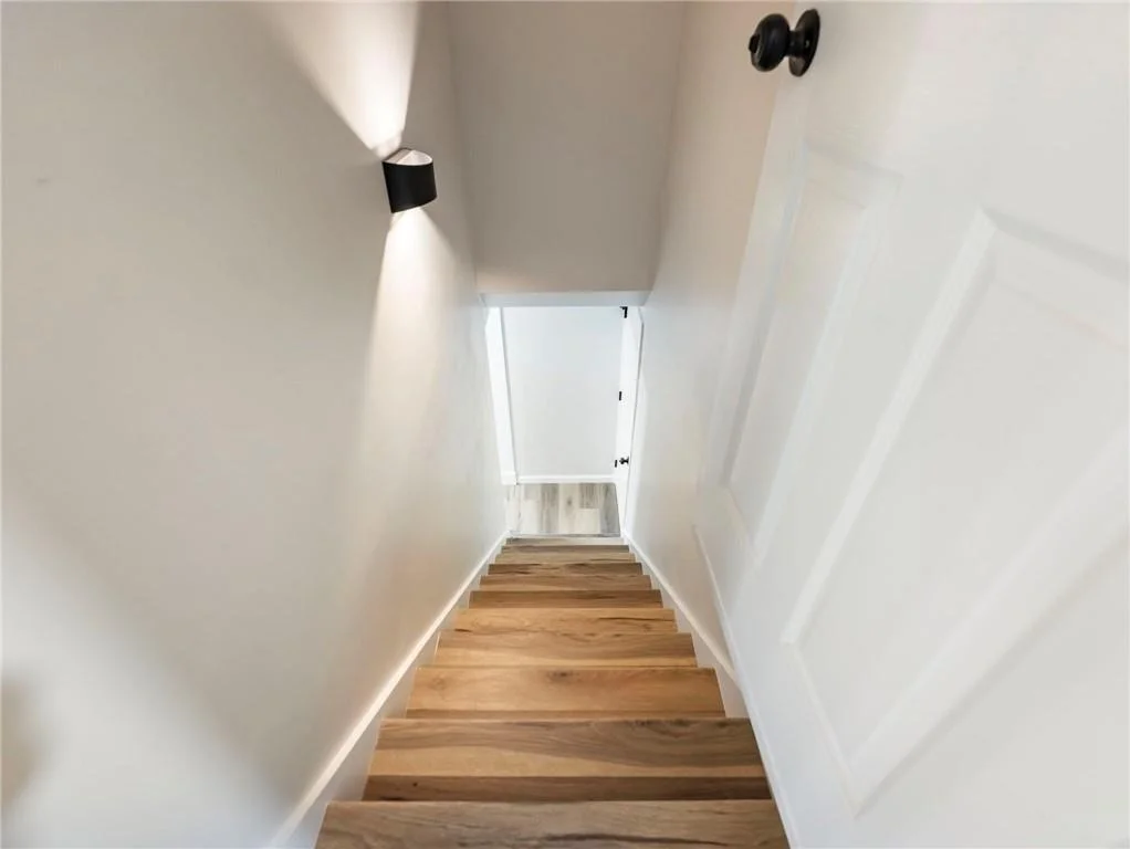 Photo of 3930 Pine Tree Lane