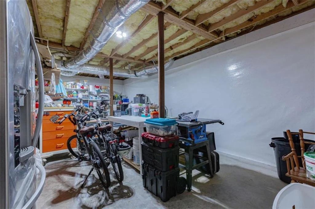 Photo of 605 Rowe Road