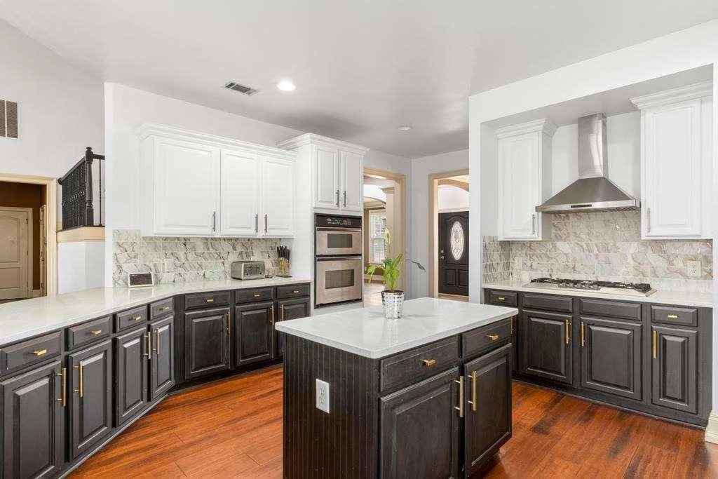Photo of 1202 Persimmon Way