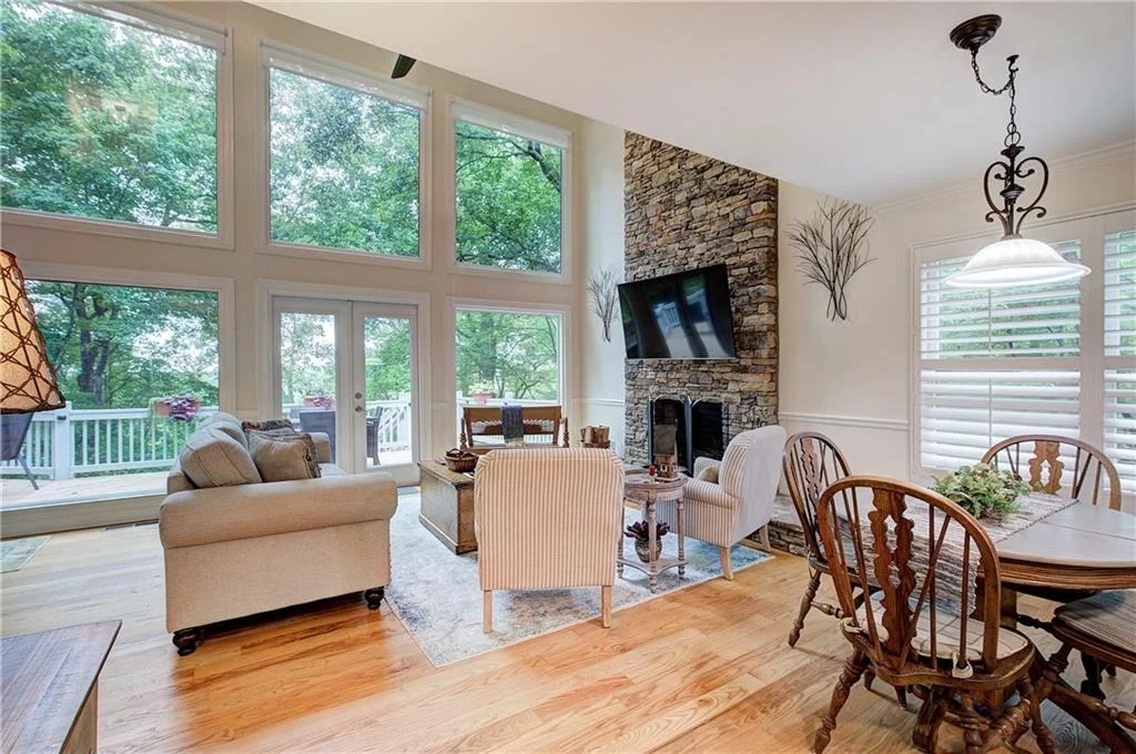 Photo of 225 Grandview Trail