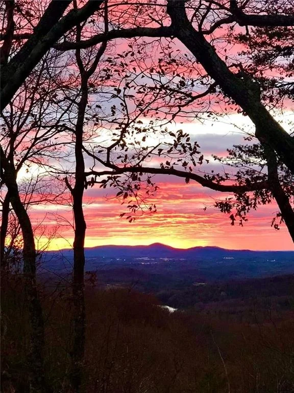 Photo of 300 Sassafras Mountain Trail