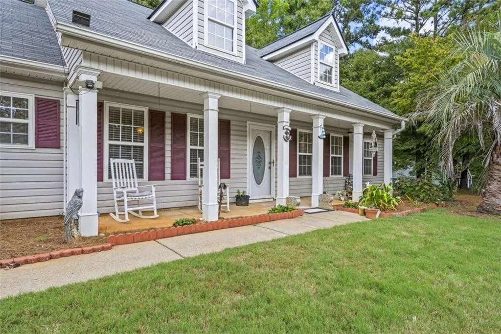 Photo of 1231 Snapping Shoals Road