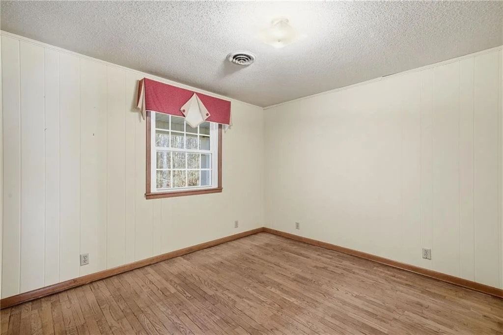Photo of 310 Comet Lane