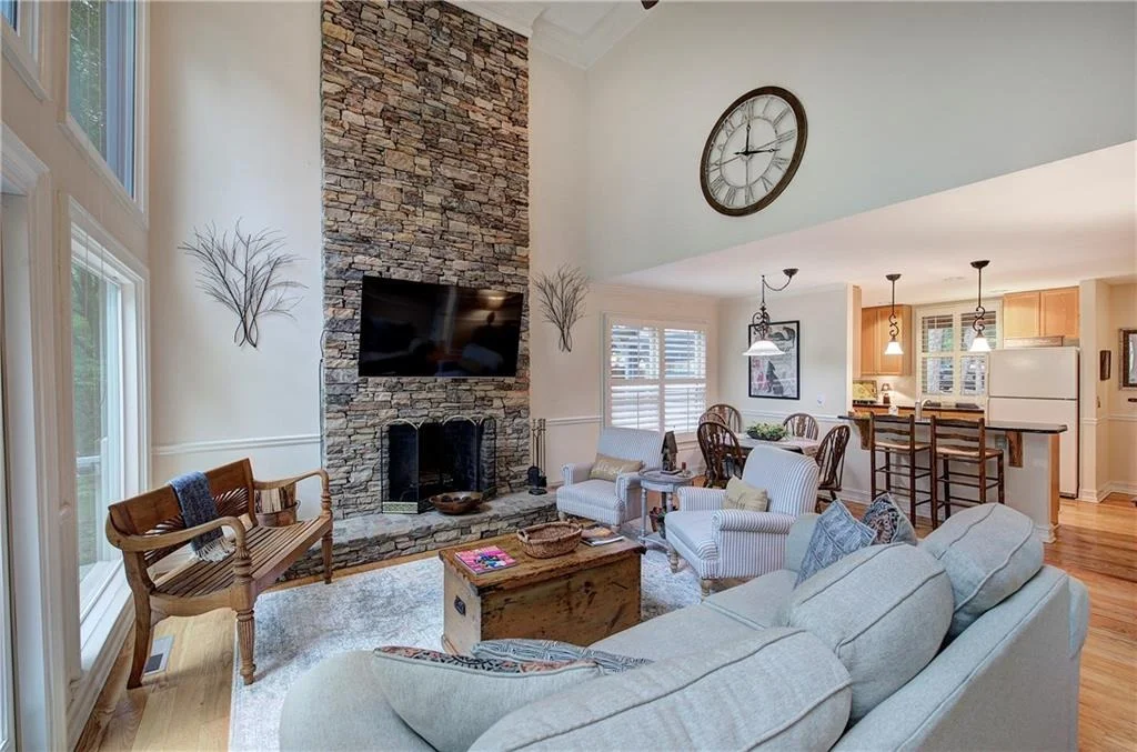 Photo of 225 Grandview Trail