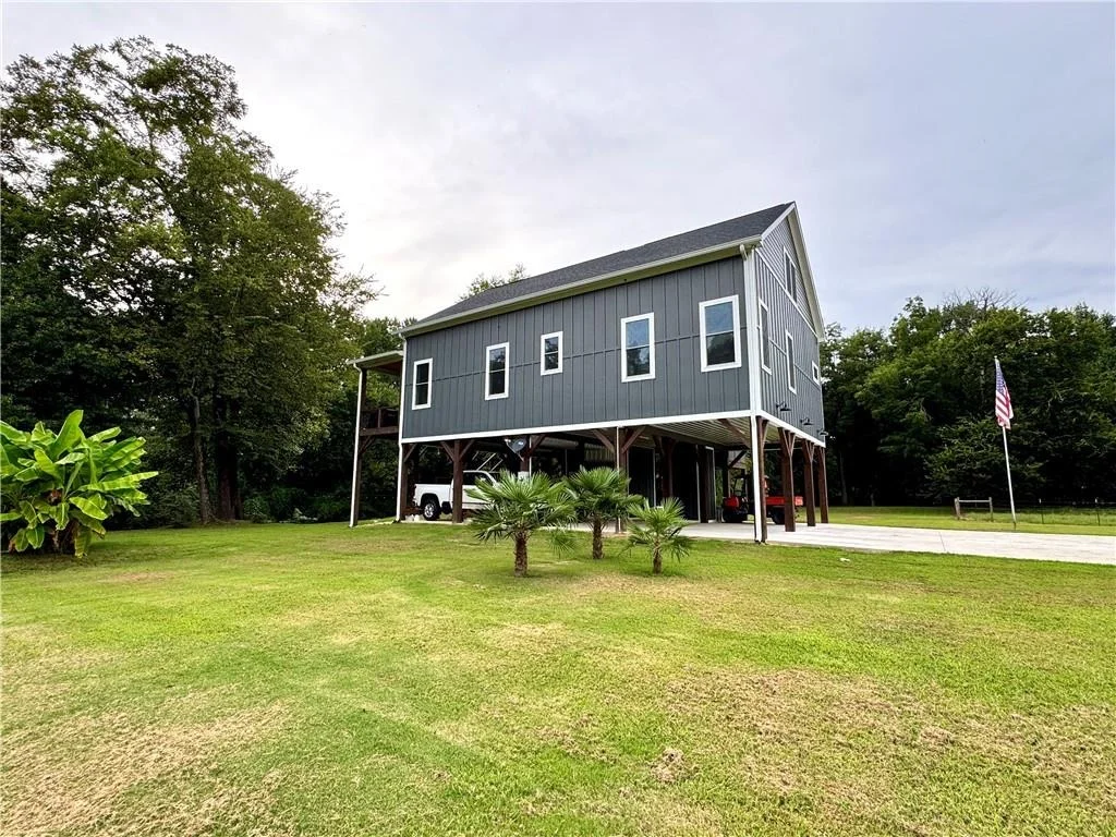 Photo of 250 Hook Road NE