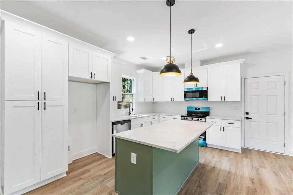 Photo of 6885 Silver Maple Trail