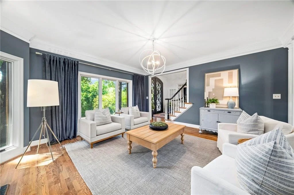 Photo of 2150 River Cliff Drive
