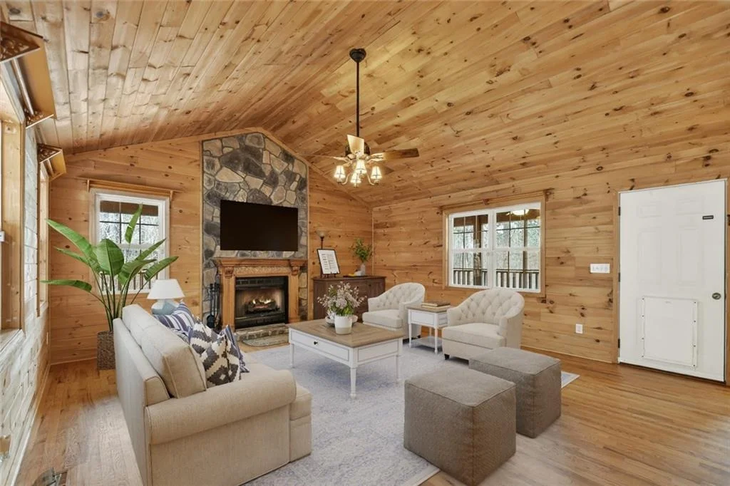 Photo of 144 Emerald Cove
