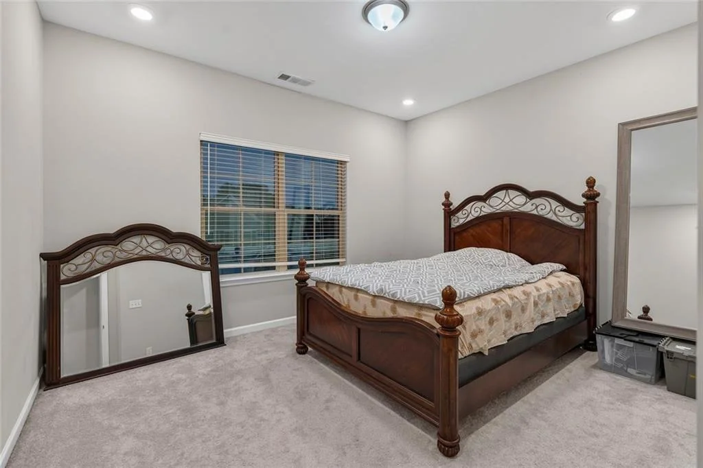 Photo of 327 Round Pond Drive