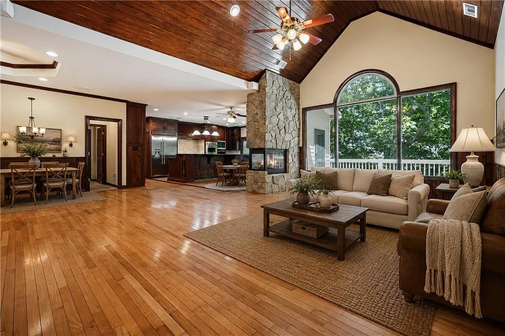 Photo of 309 Summit Drive