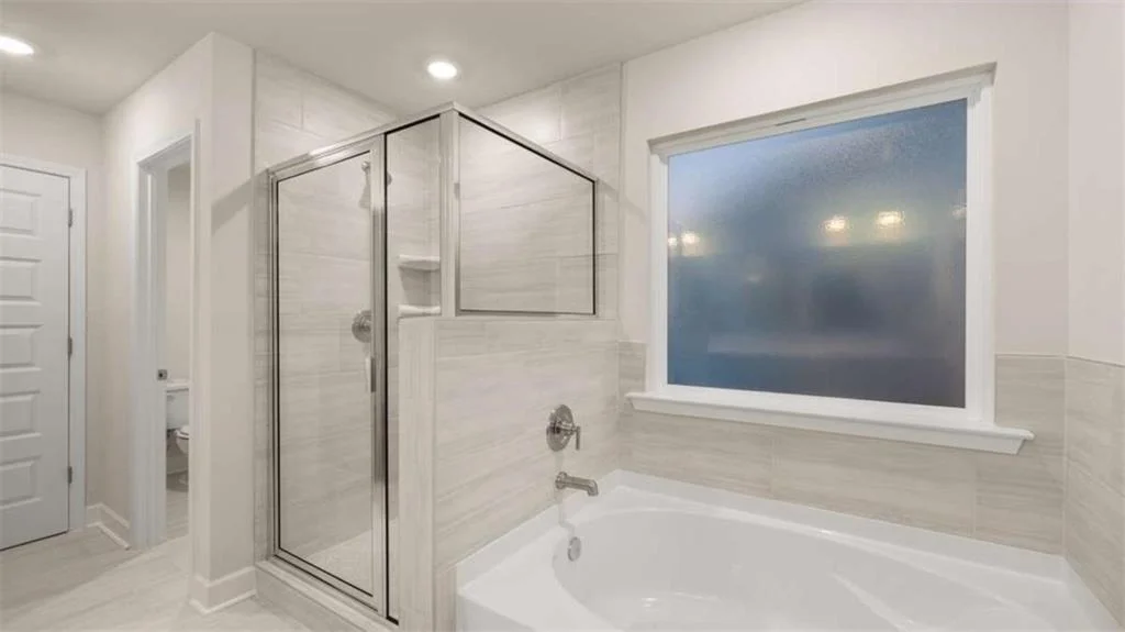 Photo of 490 Beachview Road