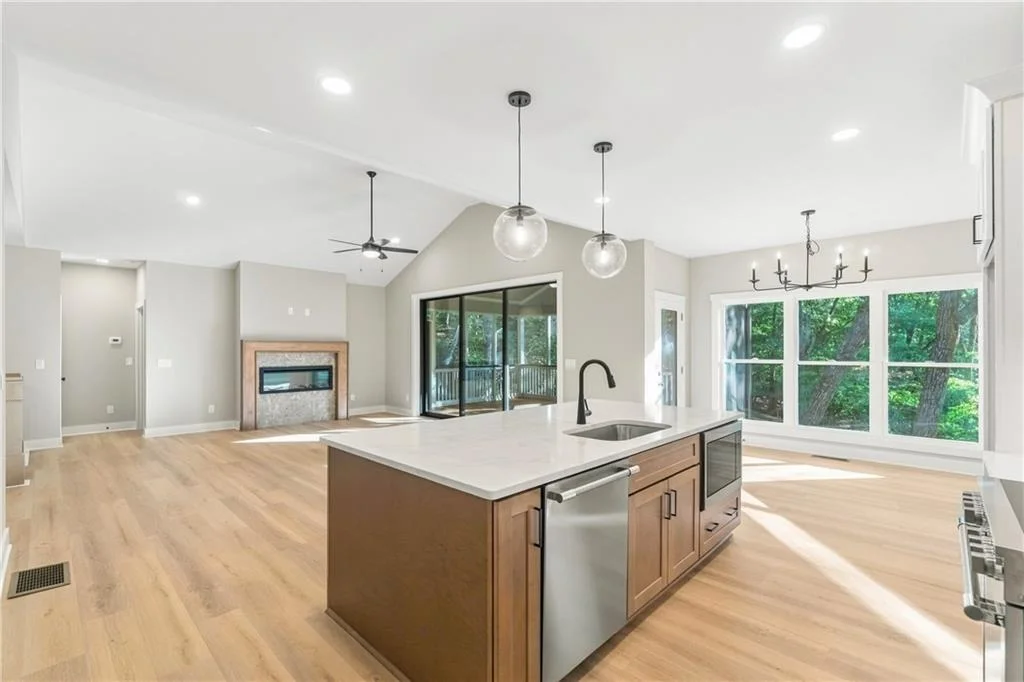Photo of 595 Wake Robin Drive