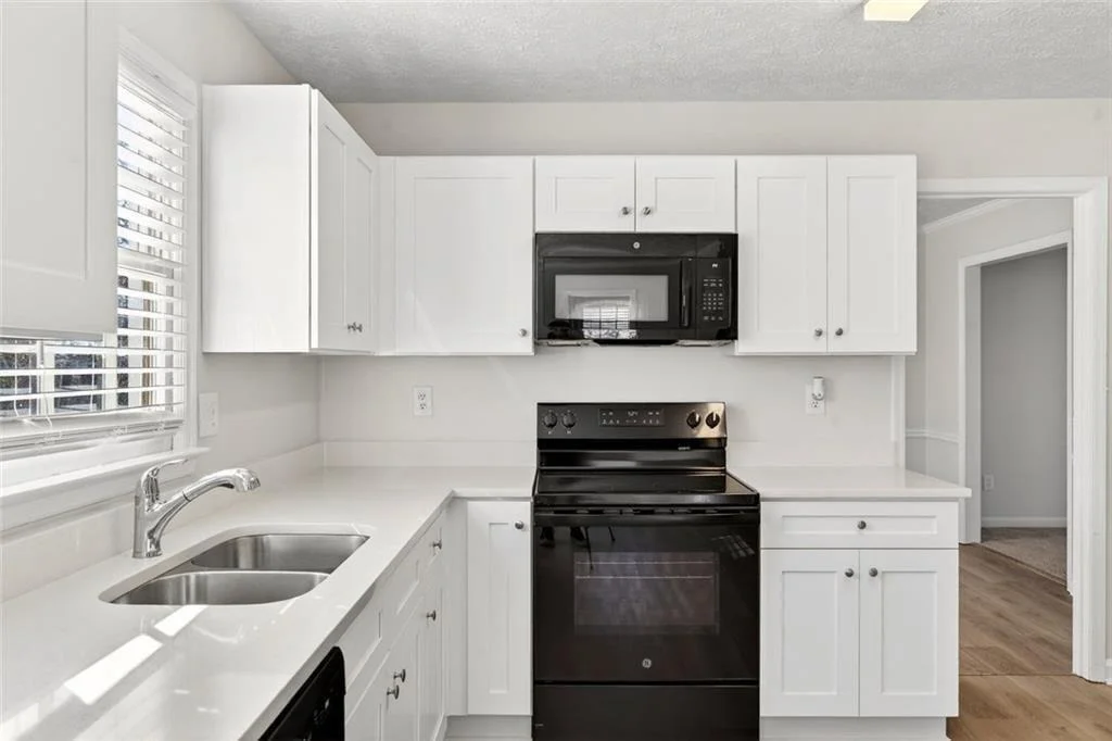 Photo of 3338 Devaughn Drive