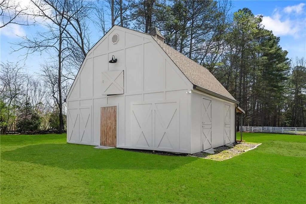 Photo of 15445 Thorntree Run