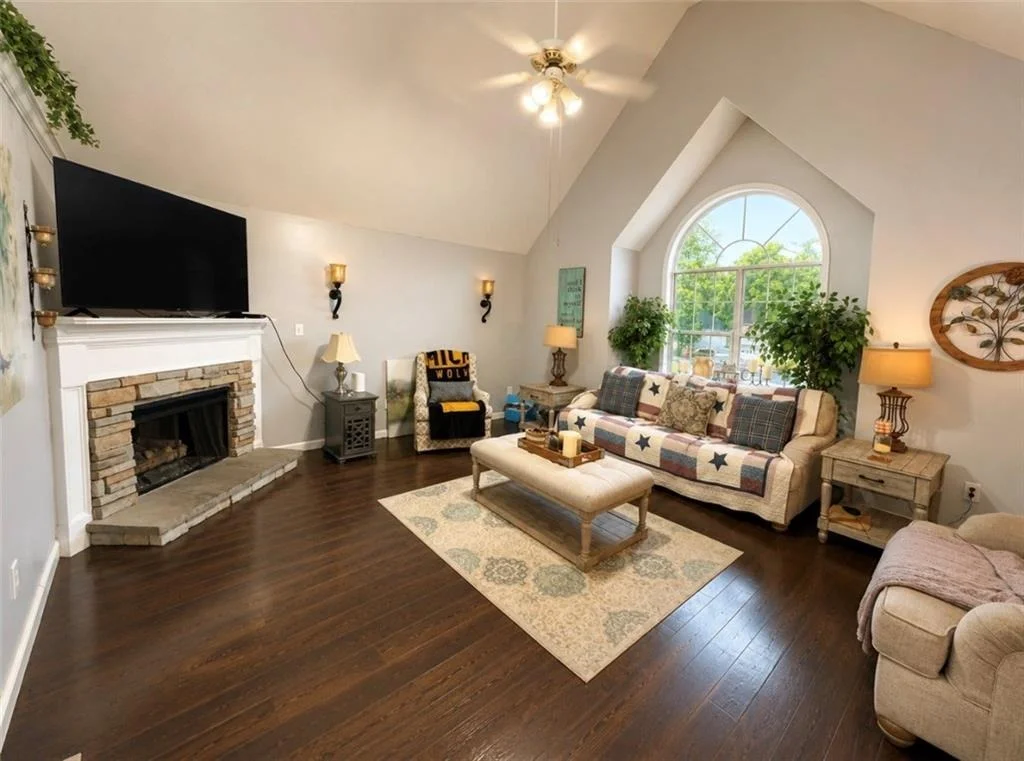 Photo of 151 Twin Oaks Drive