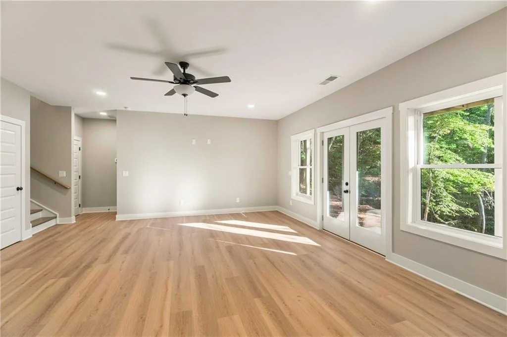 Photo of 595 Wake Robin Drive