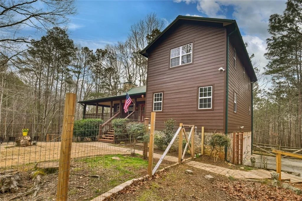 Photo of 144 Emerald Cove