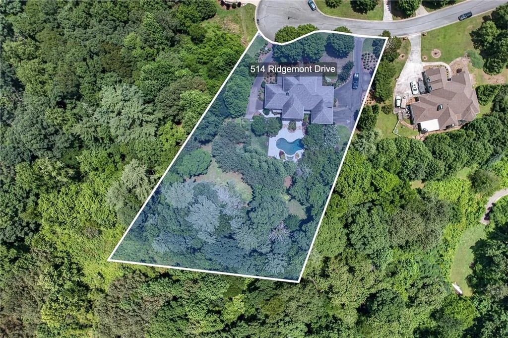 Photo of 514 Ridgemont Drive