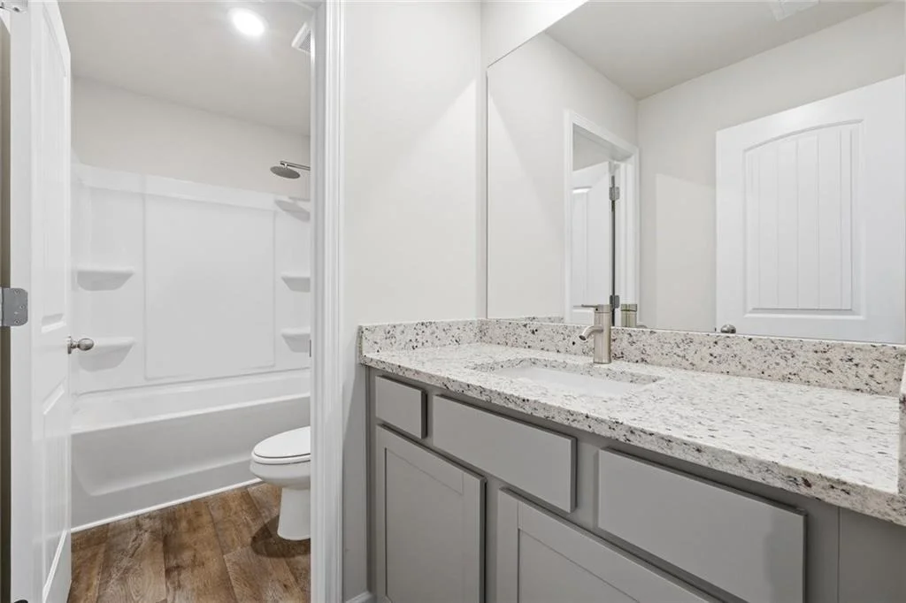 Photo of 398 RIVER WALK FARM Parkway