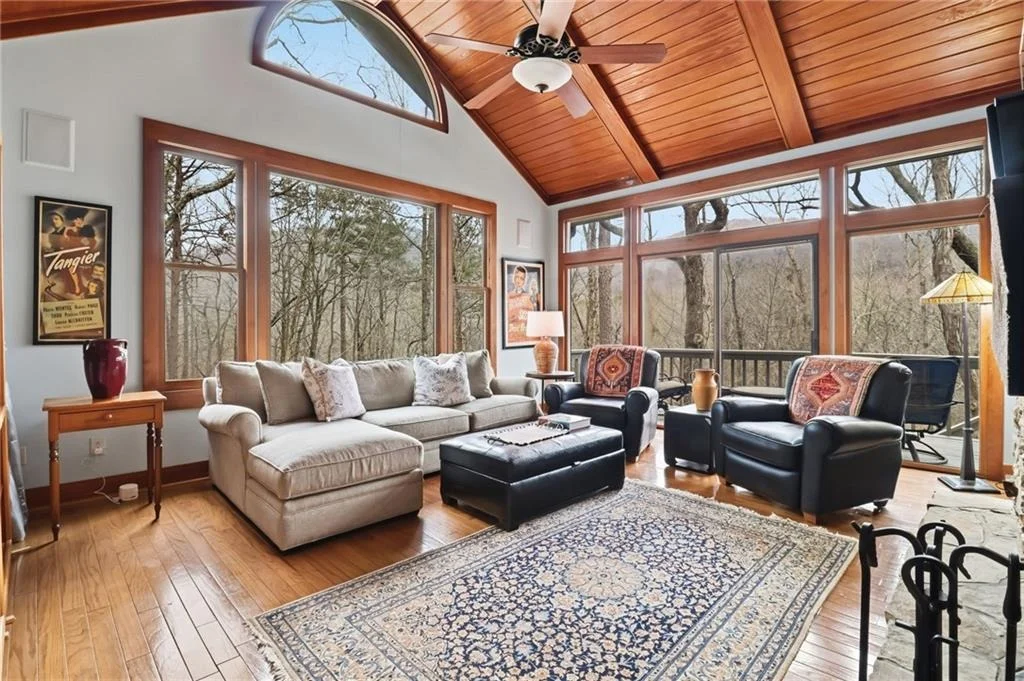 Photo of 4593 Wilderness Parkway