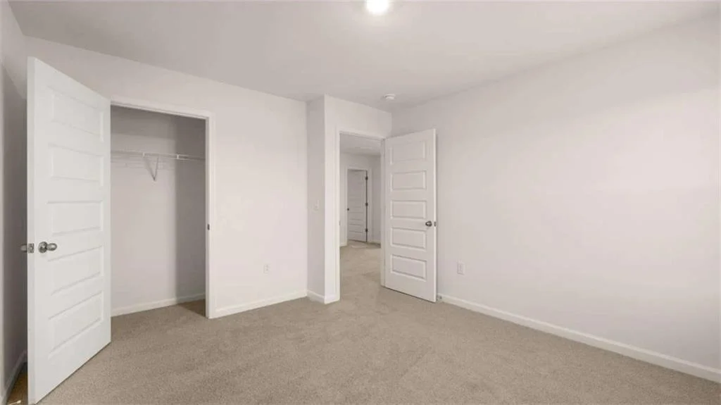 Photo of 372 Abbott Road