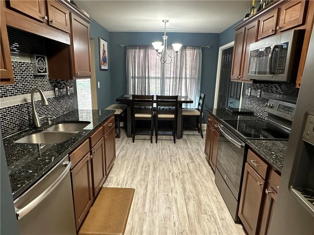 Photo of 257 CLEARWATER Drive
