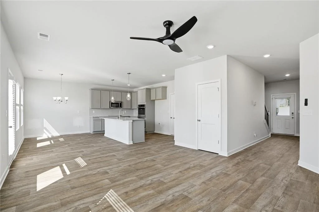 Photo of 1575 Sungrown Way