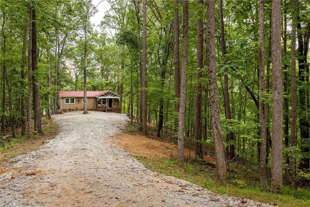 Photo of 6592 Huckleberry Lane