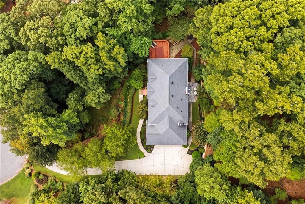Photo of 2134 River Cliff Drive