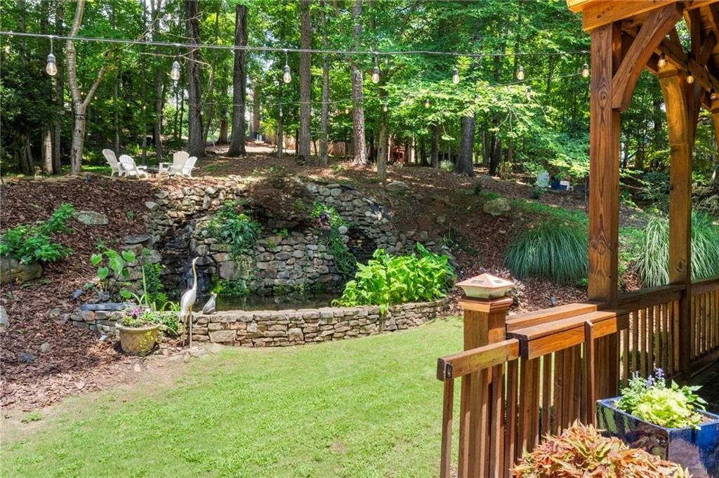 Photo of 2150 River Cliff Drive