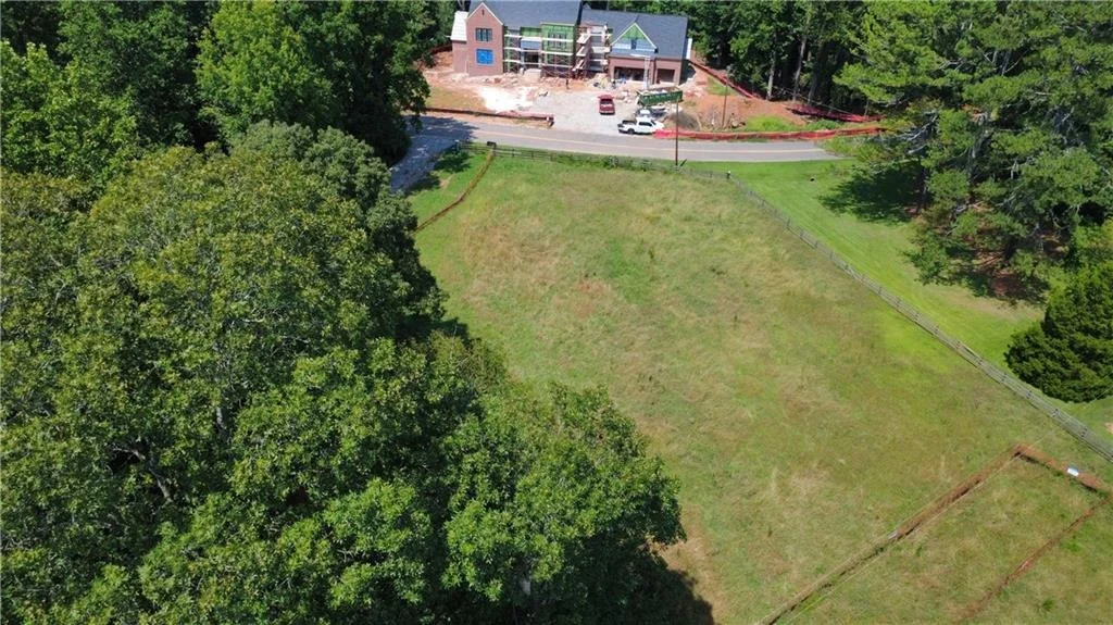 Photo of 16495 Phillips Road