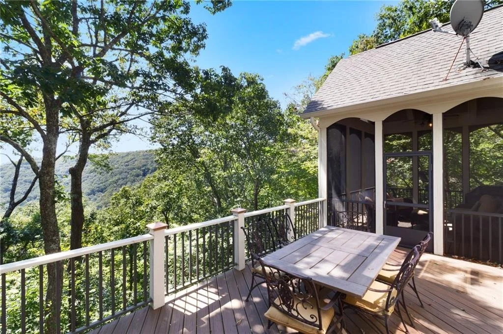 Photo of 465 Huckleberry Trail
