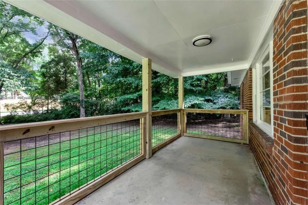 Photo of 4188 Commerce Road