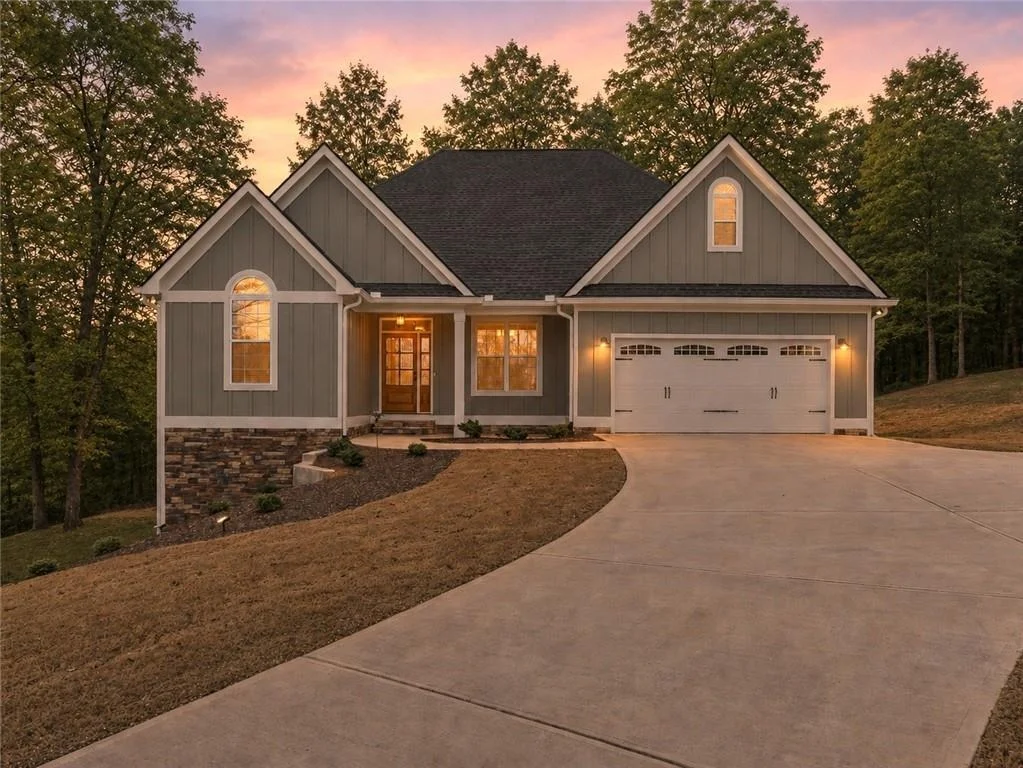 Photo of 49 Caspian Trail