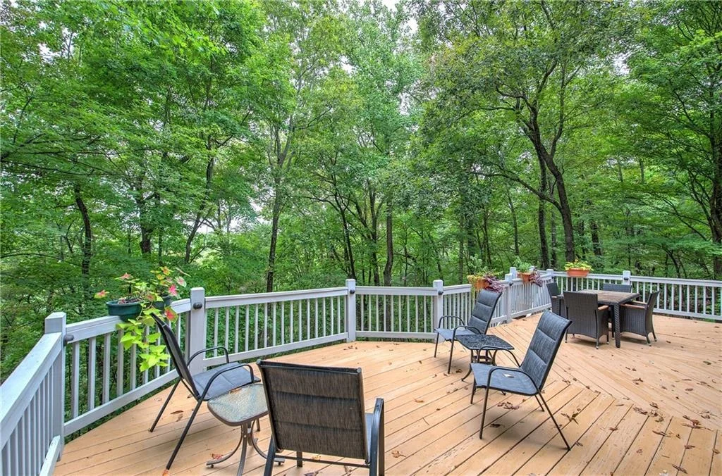 Photo of 225 Grandview Trail