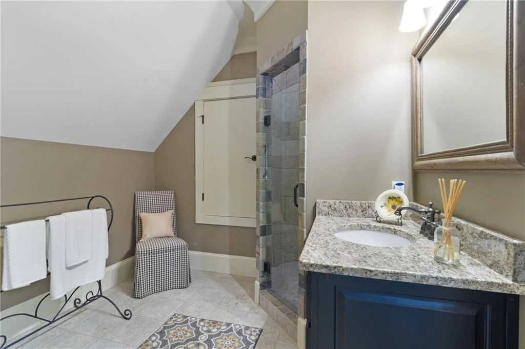 Photo of 465 Huckleberry Trail