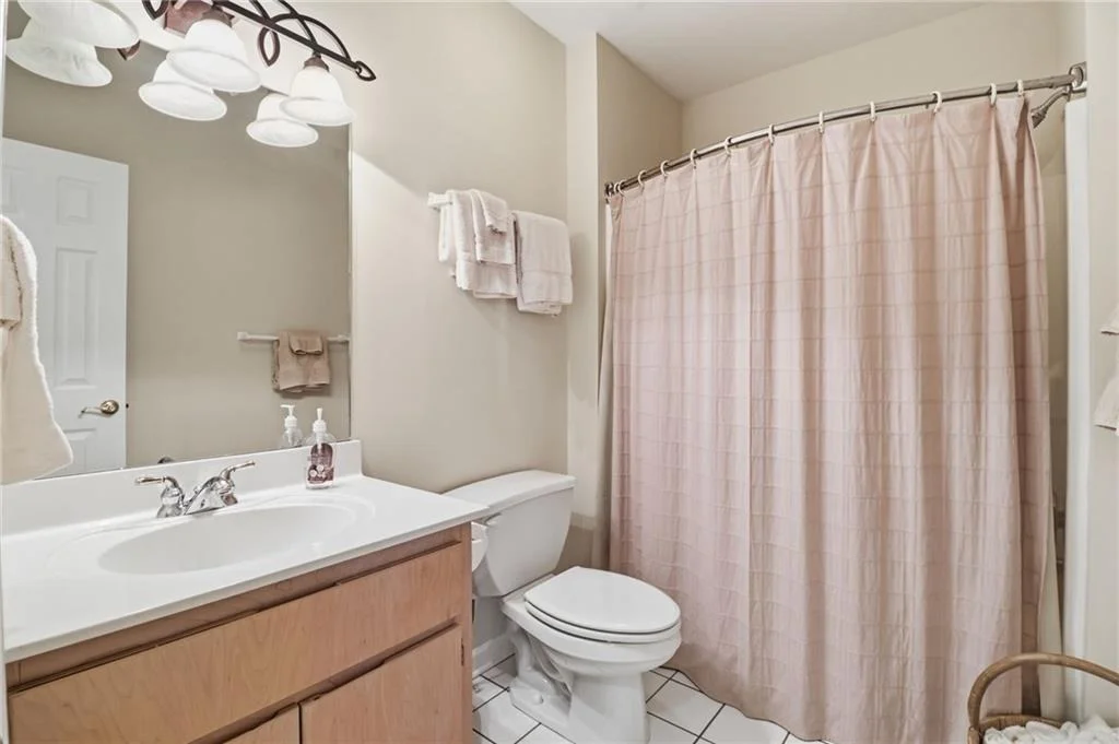 Photo of 1692 Ridgeview Drive