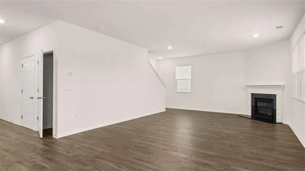 Photo of 372 Abbott Road