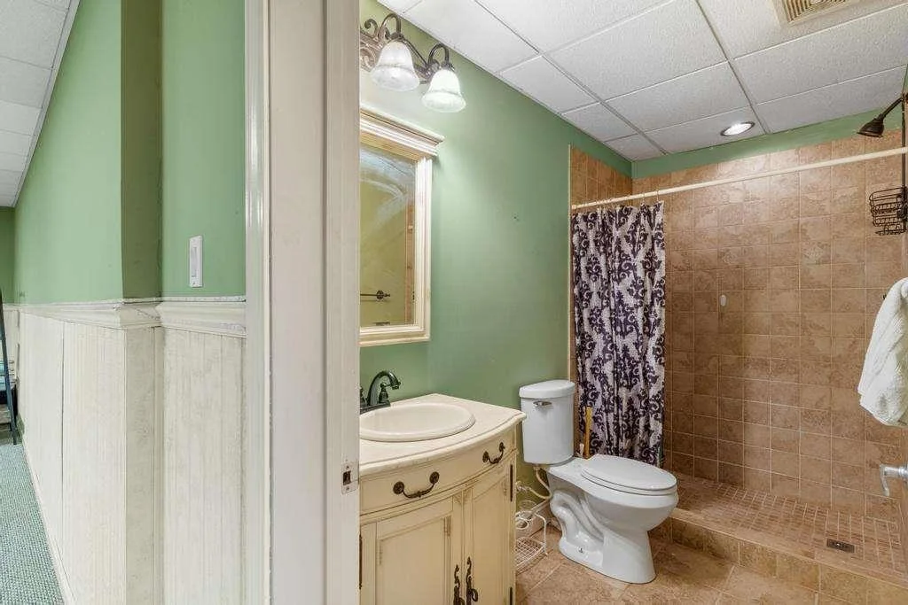 Photo of 1202 Persimmon Way