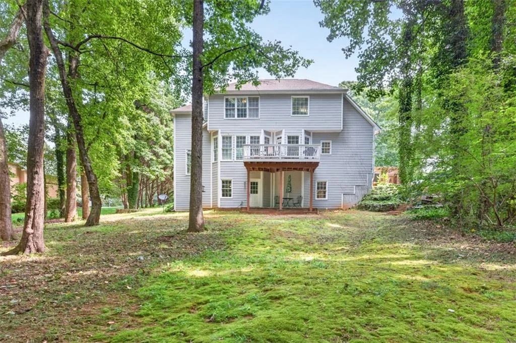 Photo of 1705 Redbud Way