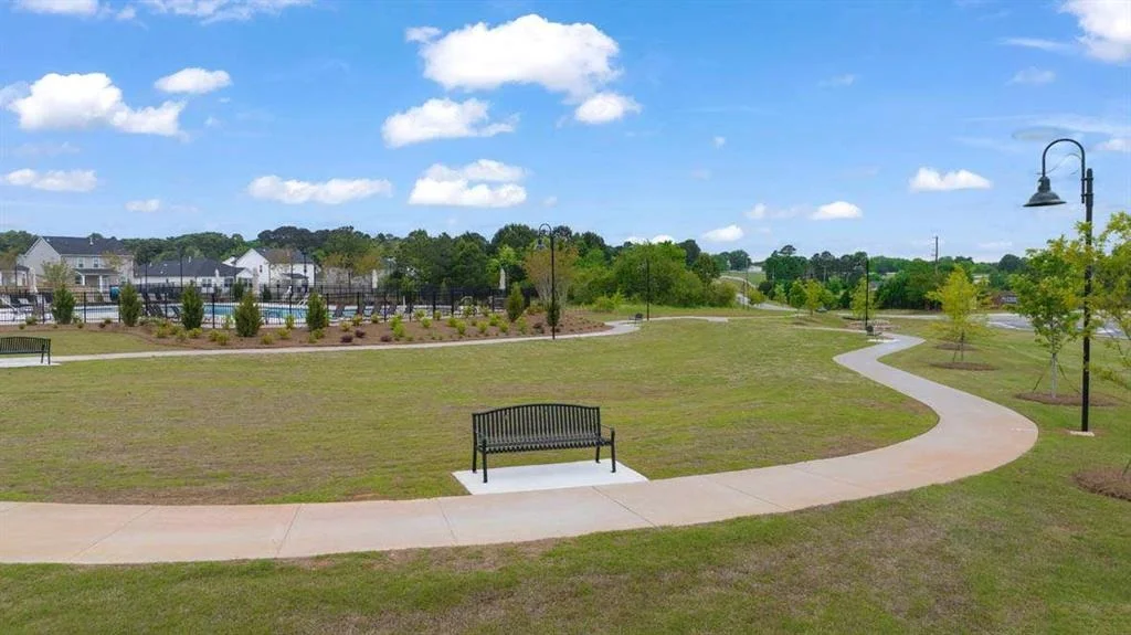Photo of 372 Abbott Road