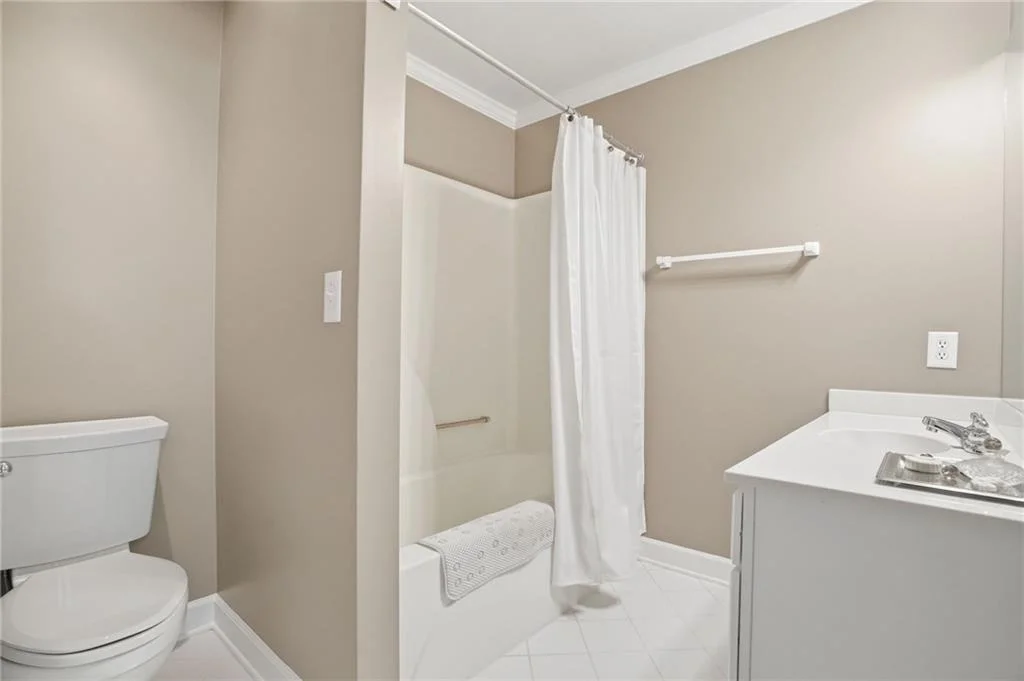 Photo of 1021 Falcon Heights